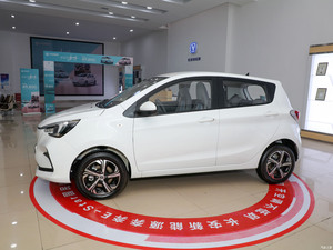 2023 Super Changan Benben Mini EV Voiture électrique Nouvelle énergie Véhicule 310km Autonomie <span class=keywords><strong>Benni</strong></span> E-Star Top Version SUV Berline Direction gauche - Product Image 3