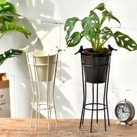 Présentoir décoratif de jardin, en fil de métal, pour pots de plantes, présentoir