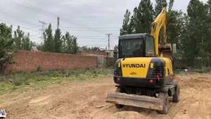 Excavadora de orugas HYUNDAI 60W-7 6Ton usada con componentes de caja de cambios central que llevan SK75 SK130 - Product Image 3
