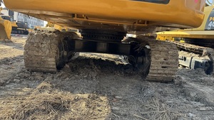 รถขุดตีนตะขาบญี่ปุ่นมือสอง รุ่น 330C ขนาด 30 ตัน พร้อมปั๊มไฮดรอลิกและมอเตอร์ PLC ได้รับการรับรองมาตรฐาน EPA และ CE - Product Image 4