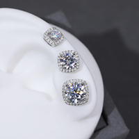 Boucles d'Oreilles Magnétiques en Moissanite pour Homme, Testées au Diamant, Argent Sterling 925, avec Halo de Diamants Moissanite, Disponibles en 5mm, 6.5mm, 8mm