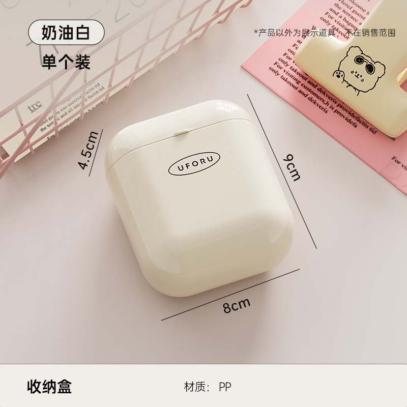 Letters (cream white)