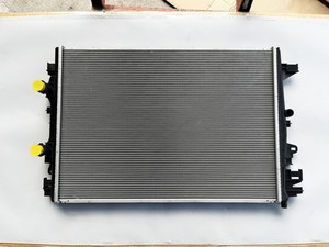 68430445AA Nouveau Radiateur de Refroidissement Moteur de Haute Qualité pour Jeep Compass Renegade 1.3T 2019-2023 - Product Image 3