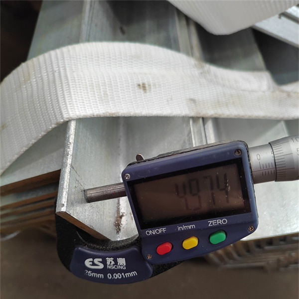 25 x 25 x 6 Steel angle iron