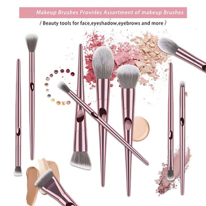 DailyQueen <span class=keywords><strong>Wet</strong></span> <span class=keywords><strong>Wild</strong></span> Foundation Eyeshadow Makeup Brush Set 10PCs con Logo gratis Pink Silver Colorful Bling Haz tu propio logotipo - Product Image 3