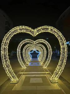 Décoration de Noël, Halloween et mariage : tunnel lumineux LED 3D moderne, grand format, extérieur, personnalisable, IP65, pour usage commercial. - Product Image 1