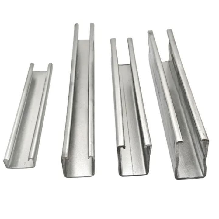 Acero de canal C sólido pregalvanizado OEM sin agujero para edificios estructurales Purlin Servicios de corte y soldadura personalizados