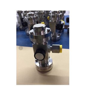 Relais de densité Wika SF6, vanne à trois voies SQ W DZ 102F 6H pour disjoncteur - Product Image 1