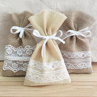 Petit sac à bijoux personnalisé en jute tricoté avec cordon de serrage pour cadeau en chanvre
