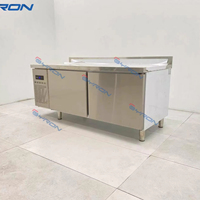 Table de travail commerciale en acier inoxydable avec équipement de réfrigération, réfrigérateur pour bar à salades, congélateur sous comptoir