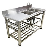Évier double en acier inoxydable pour cuisine professionnelle avec plan de travail intégré et étagère de rangement à 2 niveaux avec déflecteur
