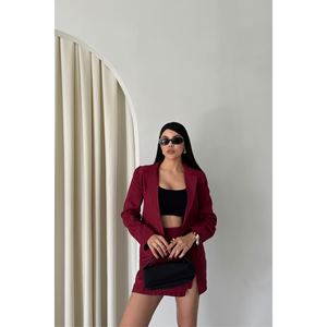 Ensemble veste courte et jupe courte bordeaux pour femme - Product Image 3