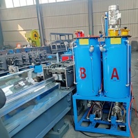 Ligne de production de portes à volets en mousse de polyuréthane, équipement de formage de volets roulants, machine de fabrication de lattes de volets remplies de mousse