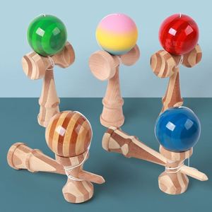 Juguete Kendama de Madera Natural, Juego Creativo de Entrenamiento de Destreza para Niños, Adolescentes y Adultos - Product Image 2