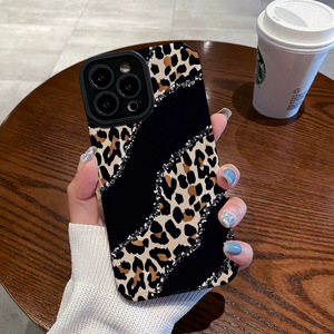 Funda de teléfono móvil de cuero TPU suave con estampado de leopardo de estilo clásico para Samsung Galaxy S22 S23 Note 10 20 A54 A73 A14 <span class=keywords><strong>A51</strong></span> - Product Image 2