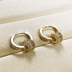 Orecchini a Cerchio Staccabili per Donne, Forma Sottile a Vita di Moda, con Cristalli Pavé, Accessori Quotidiani alla Moda - Product Image 2