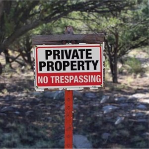 Segnale di avvertimento: Entrata vietata. <span class=keywords><strong>Il</strong></span> <span class=keywords><strong>cartello</strong></span> è valido per aree private come giardini e stagni. Resistente al sole e allo sbiadimento - Product Image 4