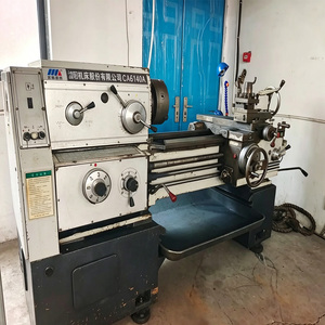 Torno Metálico Manual Horizontal de Segunda Mano en Buen Estado de Funcionamiento, Velocidad Ajustable, Función de Corte de Roscas Estándar, Alta Precisión - Product Image 5