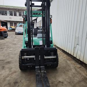 Chariot élévateur d'occasion à vendre Mitsubishi FD35NT 3,5 tonnes Diesel Mât 3 sections Déplacement latéral hydraulique Pneus pleins pour extérieur - Product Image 5
