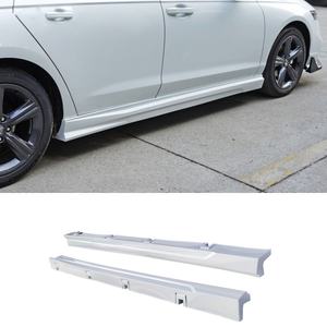 ชุดแต่งรอบคัน Welta Wholesale Body Kit สำหรับตกแต่งขอบประตูรถยนต์ ลายคาร์บอน สำหรับ Inspire DC 2023 สีดำเงา - Product Image 1