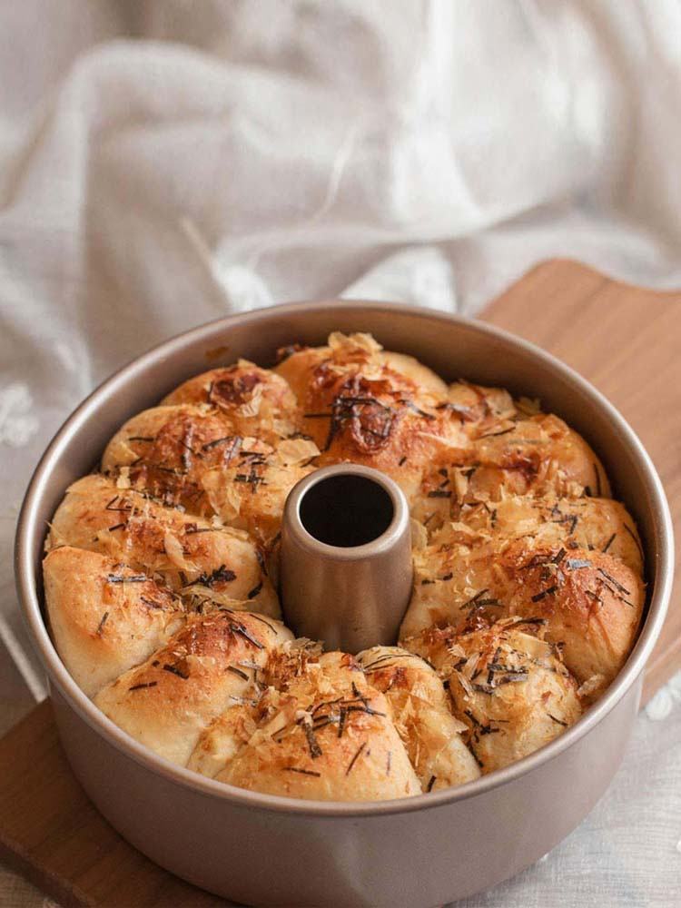 Inch Non-stick Cake Mold for Oven Carbon Steel Round Cake