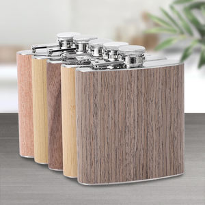 Gourde isotherme en acier inoxydable <span class=keywords><strong>de</strong></span> 6 oz avec couvercle imitation bois, gourde portable anti-fuite pour whisky et vodka, gourde personnalisable avec logo, idéale comme cadeau - Product Image 4