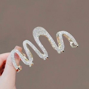 <span class=keywords><strong>Barrettes</strong></span> à <span class=keywords><strong>cheveux</strong></span> en métal Meiyun Snake Unique Pearl Fashion, accessoires d'extension pour l'arrière de la tête pour femmes, pince à <span class=keywords><strong>cheveux</strong></span> - Product Image 5