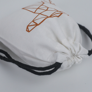 ถุงผ้ากันฝุ่นแบบมีเชือกผูกสำหรับบรรจุภัณฑ์ จัดส่งรวดเร็ว - Product Image 3