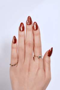 Usine OEM ODM de faux ongles à presser en gros, forme amande, faux ongles artificiels personnalisés, faux ongles à presser en cuivre métallique à pois - Product Image 3