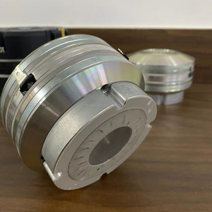 <span class=keywords><strong>Driver</strong></span> de Compresión de Neodimio HF HYT-8082 de 3 Pulgadas y 300W RMS con Bobina Doble y Garganta de 37mm para Sistema de Sonido <span class=keywords><strong>Line</strong></span> <span class=keywords><strong>Array</strong></span> - Product Image 5