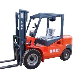 Chariot élévateur Diesel Montacargas 3 tonnes monté sur le siège, poids équilibré, combustion interne, chariot élévateur 1.5-3.0t monté sur le siège - Product Image 1