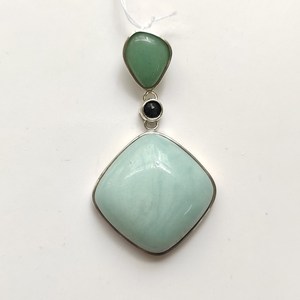 Colgante de rombo de cuarzo azul y aventurina verde en plata 925 - Product Image 1
