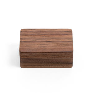 カスタム手作り高品質クルミ木カフリンクボックスカフスリンクオーガナイザー彫刻されたカフリンクスタイクリップ木箱セット男性用ギフト - Product Image 3