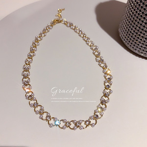 Collar <span class=keywords><strong>con</strong></span> diamantes <span class=keywords><strong>de</strong></span> imitación chapados en <span class=keywords><strong>oro</strong></span> <span class=keywords><strong>de</strong></span> 18K, Gargantilla corta <span class=keywords><strong>con</strong></span> perlas blancas brillantes, Y2K - Product Image 6