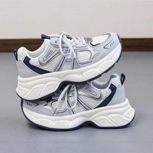 Nouvelles baskets compensées épaisses pour femmes 2026, rehaussantes pour petites tailles, polyvalentes, à semelle souple, style sport 'Dad Shoes', les plus vendues - Product Image 5