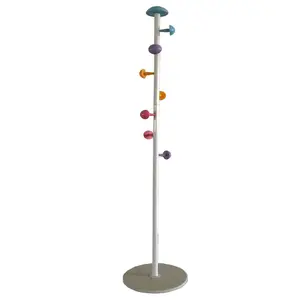 Crianças Cute Free Standing Hat Rack Coat Tree com 7 Ganchos plásticos coloridos Metallic Standing Clothes Hanger