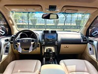 Toyota Land Cruiser Prado 2015 года, импортный, 2.7L TXL, версия для Ближнего Востока, АКПП, полный привод, кожаные сиденья, R17, левый руль