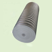 Rouleau d'isolation en mousse EPE personnalisé avec feuille d'aluminium réfléchissante et barrière contre les radiations pour couverture thermique de bâtiment