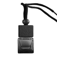 Flacon diffuseur de parfum en verre carré avec finition mate et capuchon en bois pour voiture et usage domestique