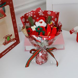 Muñeco de Peluche de Santa Claus con Flores de Ganchillo, Ramos Hechos a Mano para el Día de Navidad, Decoración para la Mesa del Hogar, Regalos Perfectos para Amigos - Product Image 6