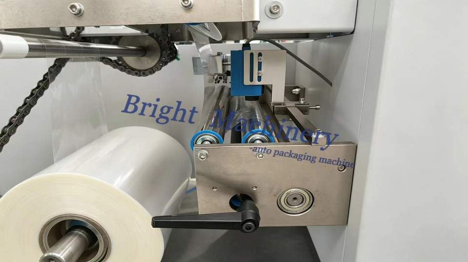 ML650 Automatic Paper Lid Packaging Machine Advanced Lid Packing and ...