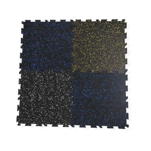Ensemble <span class=keywords><strong>de</strong></span> revêtements <span class=keywords><strong>de</strong></span> sol pour salle <span class=keywords><strong>de</strong></span> sport, dalles en caoutchouc emboîtables, imperméables, installation facile pour usage extérieur en <span class=keywords><strong>jardin</strong></span>, protection du sol intérieur/extérieur - Product Image 5