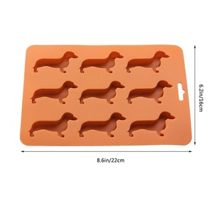 Portátil Eco-Friendly Food Grade Silicone Dog <span class=keywords><strong>Ice</strong></span> Tray Reversível <span class=keywords><strong>Mini</strong></span> Freezer <span class=keywords><strong>Ice</strong></span> <span class=keywords><strong>Maker</strong></span> com Sausage Design Impresso Bola - Product Image 3