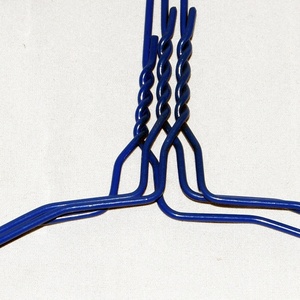 Cintres en fil métallique très bon marché / Cintres en fil métallique en acier enduit de poudre pour sé<span class=keywords><strong>cher</strong></span> les vêtements - Product Image 4