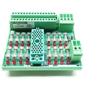 Módulo de Entrada Digital con Sensor de Llama Honeywell LG1093AA04, 4 I/O, Control Industrial, IP65 - Product Image 1