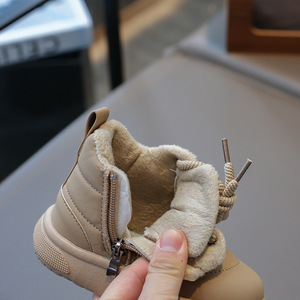 Bottes courtes chaudes pour garçons et filles à semelle souple, chaussures d'hiver rembourrées pour enfants, bottes d'hiver rembourrées kaki pour enfants - Product Image 6