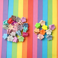 Mini pinces à cheveux couronne de 3 cm, faites à la main en résine, accessoires de coiffure princesse pour bébés filles, pinces à tresses en vrac