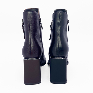 Neueste Damen-Lederstiefel Herbst und Winter Spitze Stiefel mit Dickem Absatz Seitlicher Reißverschluss Hoher Absatz Warme Damenstiefel - Product Image 5
