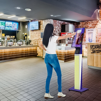 Restaurant 32 pouces Commande Écran Tactile kiosque affichage terminal machine comptoir Self Service Commande Paiement Commande Kiosque