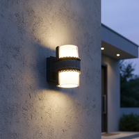 Applique murale LED rotative en aluminium et acrylique, éclairage de jardin LED créatif pour l'intérieur et l'extérieur, éclairage mural LED haut et bas